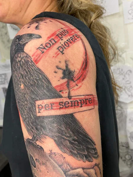 black-red-corvo-spalla
