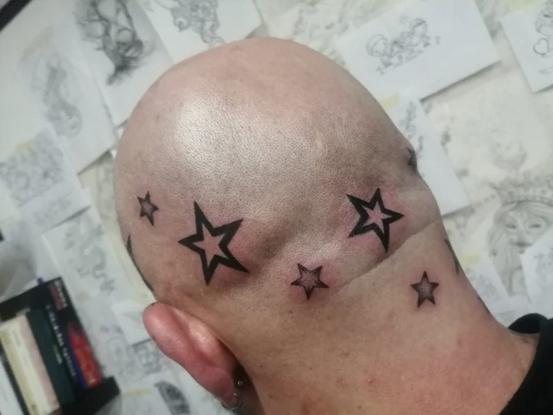 black-work-stelle