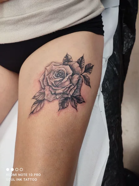 cicatrice-rosa-coscia