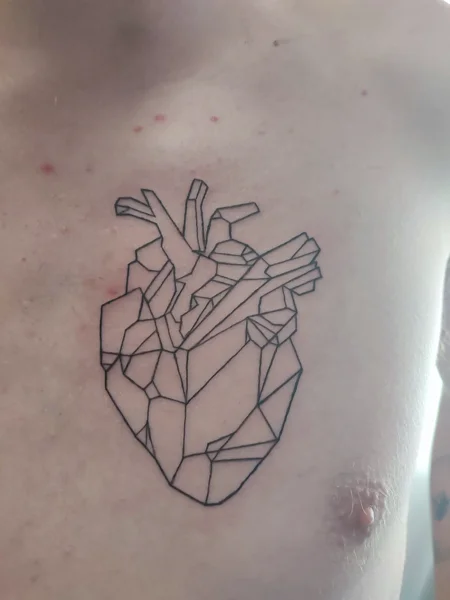 fine-line-cuore-geometrico