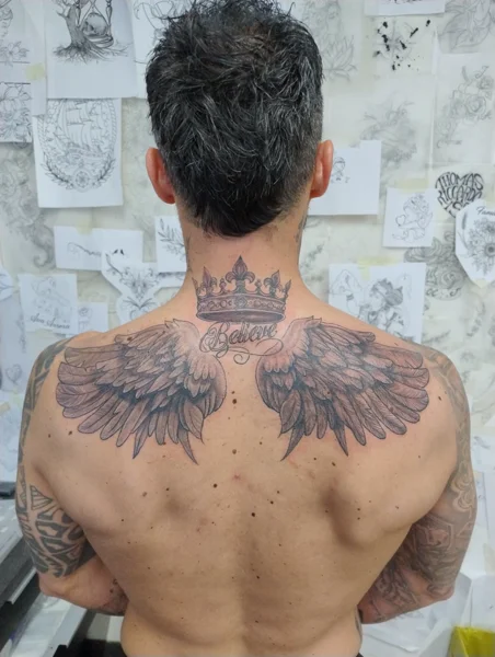 realistico-ali-angelo