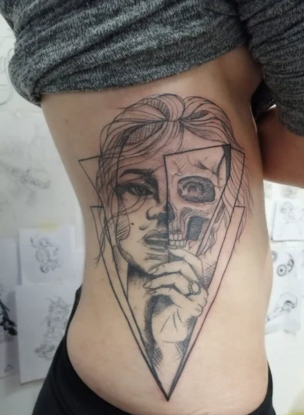 schizzo-donna-teschio